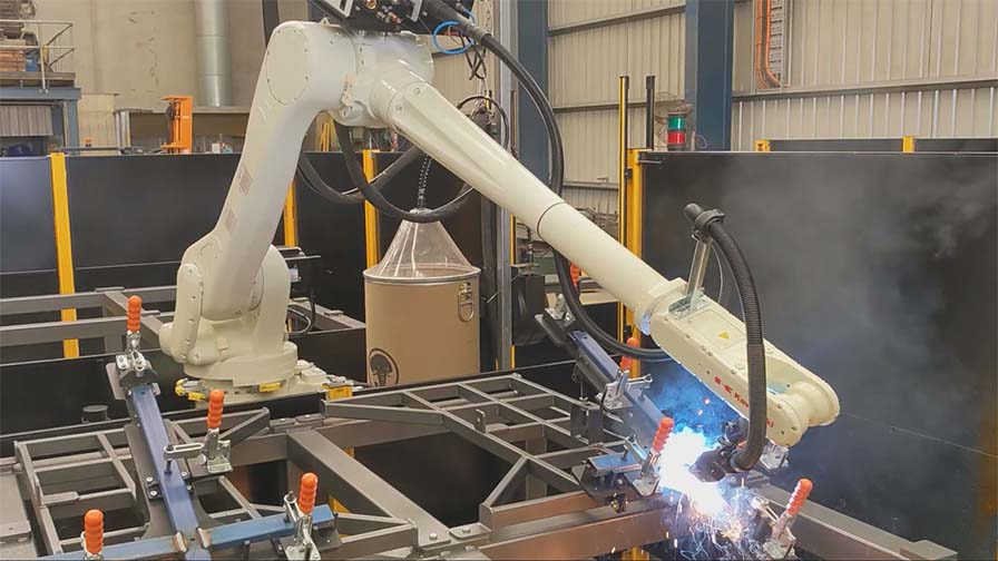 Dual zone robotic welding